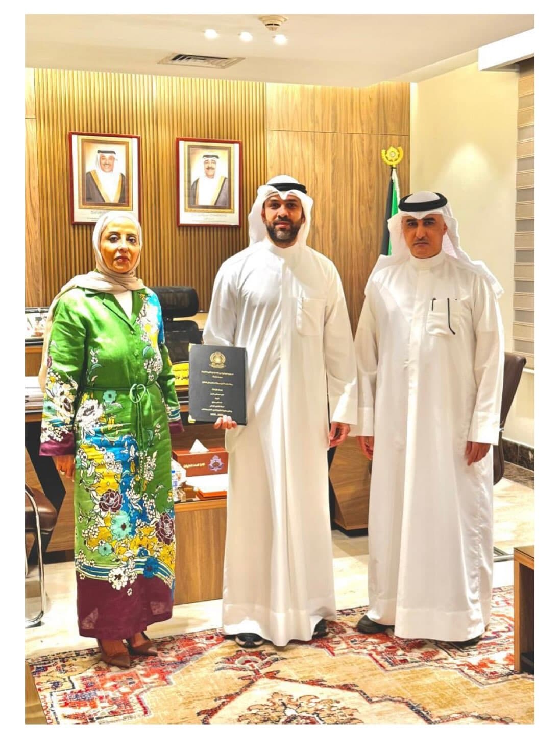مدير عام الإدارة يستقبل محققاً حاصلاً على درجة الدكتوراه